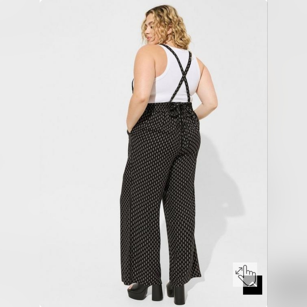 Torrid Crepe Jumper - Picture 3 of 8